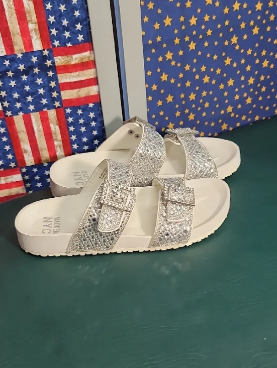 **Girls' Silver Sparkle Dual-Buckle Slide Sandals** - Picture 4 of 7